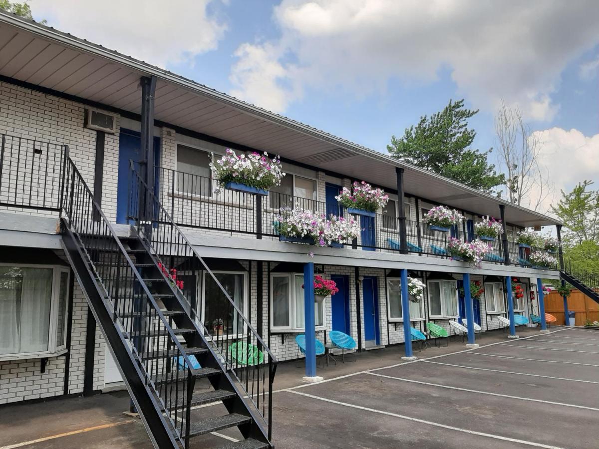 Blue Moon Motel Niagara Falls Exterior photo