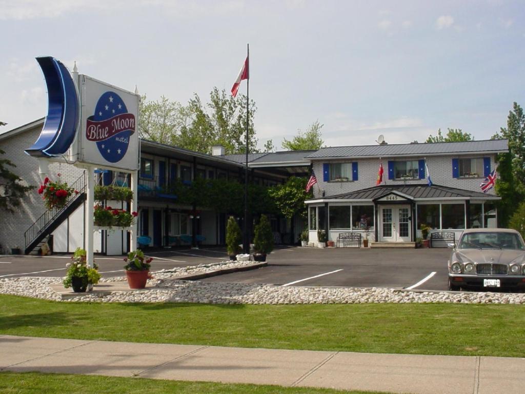 Blue Moon Motel Niagara Falls Exterior photo